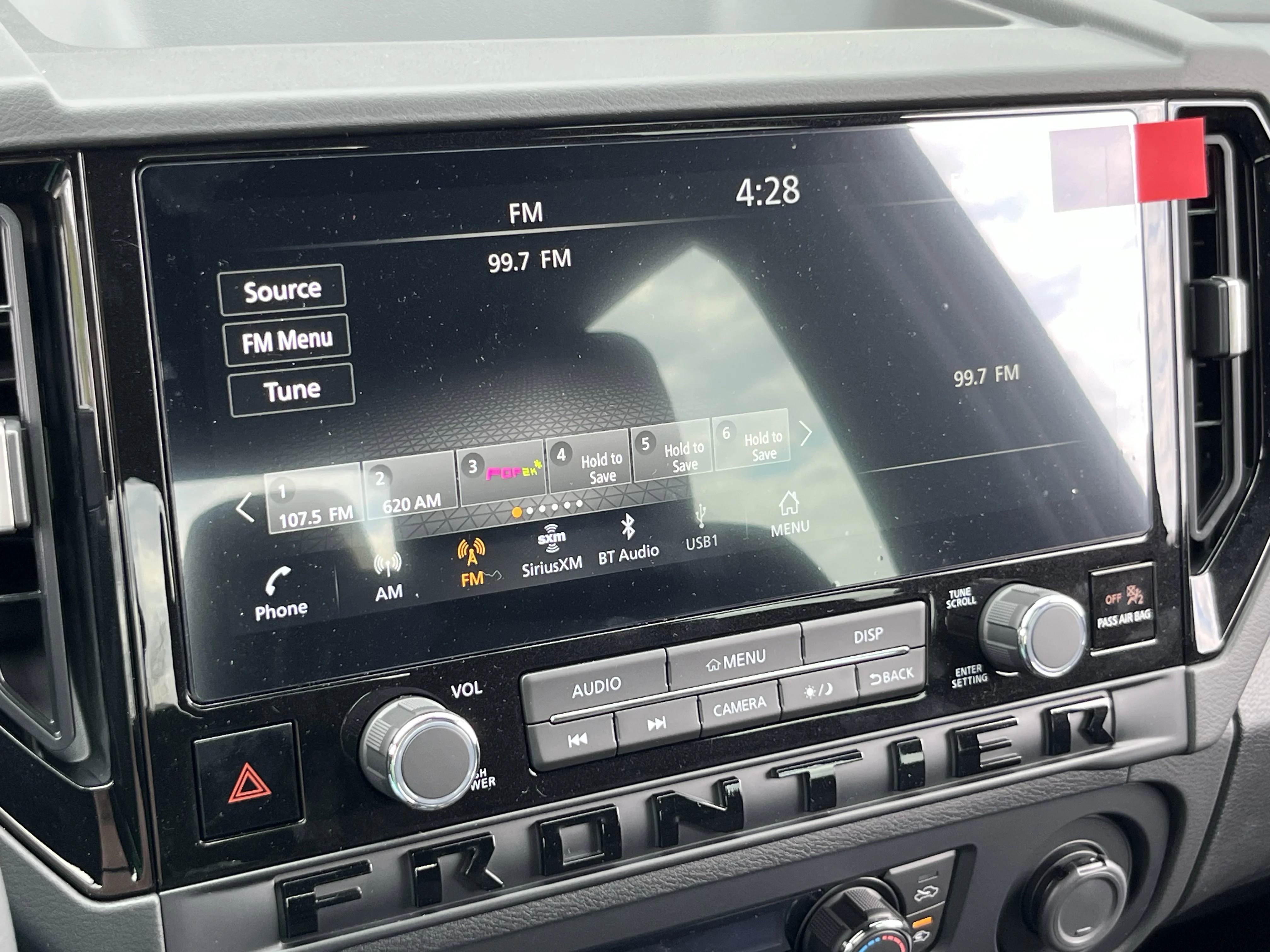 New 2026 Boulder Gray Pearl Nissan Crew Cab SV image 28