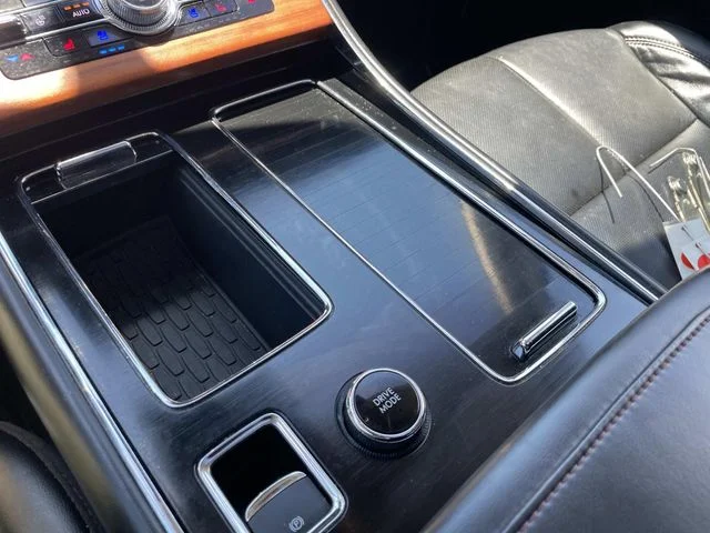 Used 2020 Silver Lincoln Reserve image 32