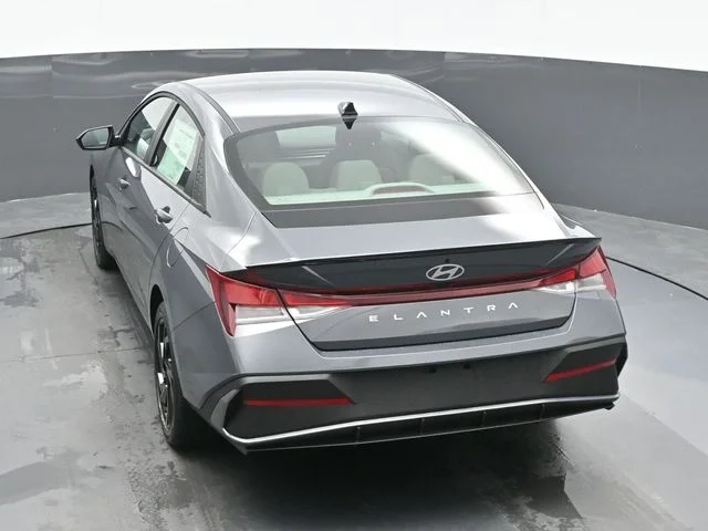 New 2026 Gray Hyundai SEL Sport image 10