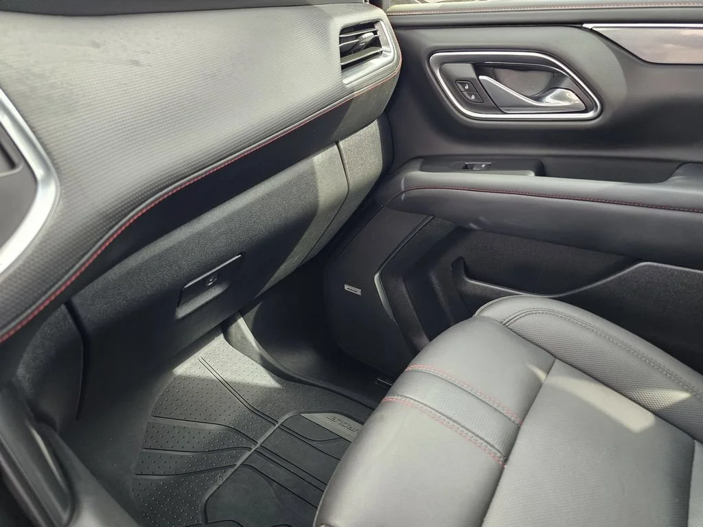Used 2024 Sterling Gray Metallic Chevrolet RST image 28