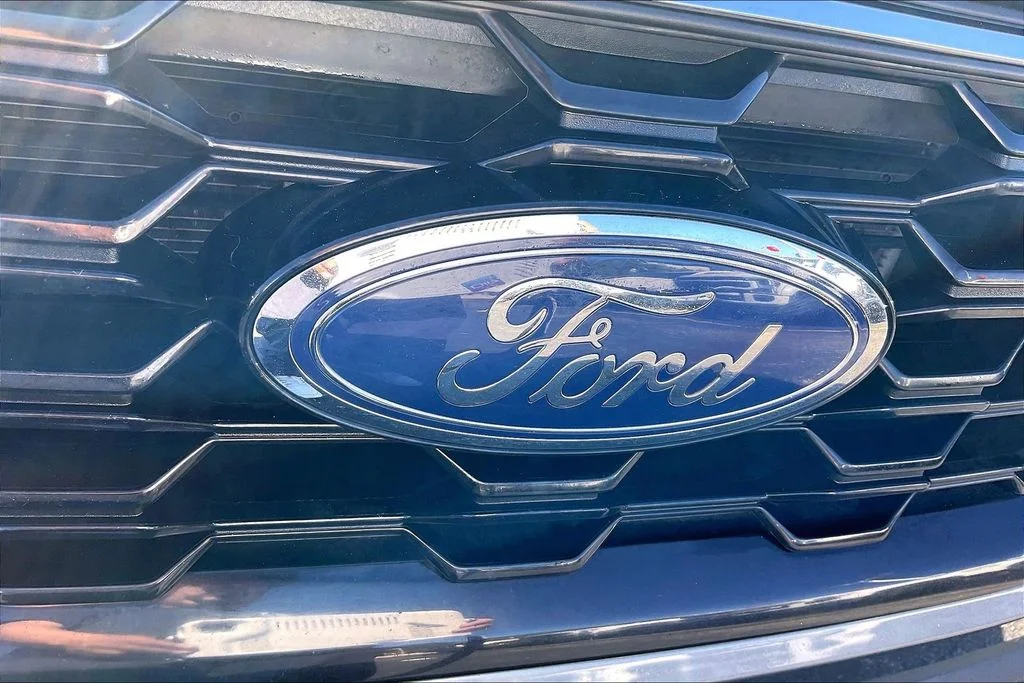 Used 2025 Gray Ford ST-Line image 33