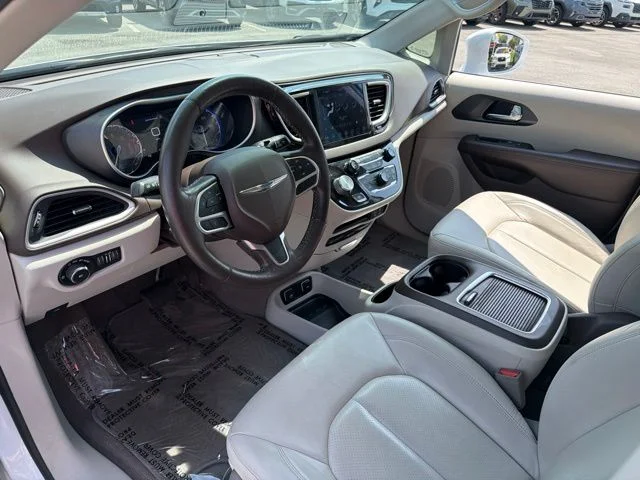 Used 2020 White Chrysler Touring L Plus image 18