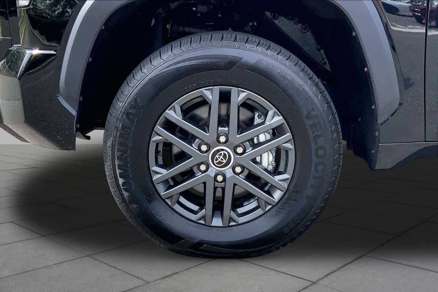 2023 Toyota Tundra SR5 - Photo 11