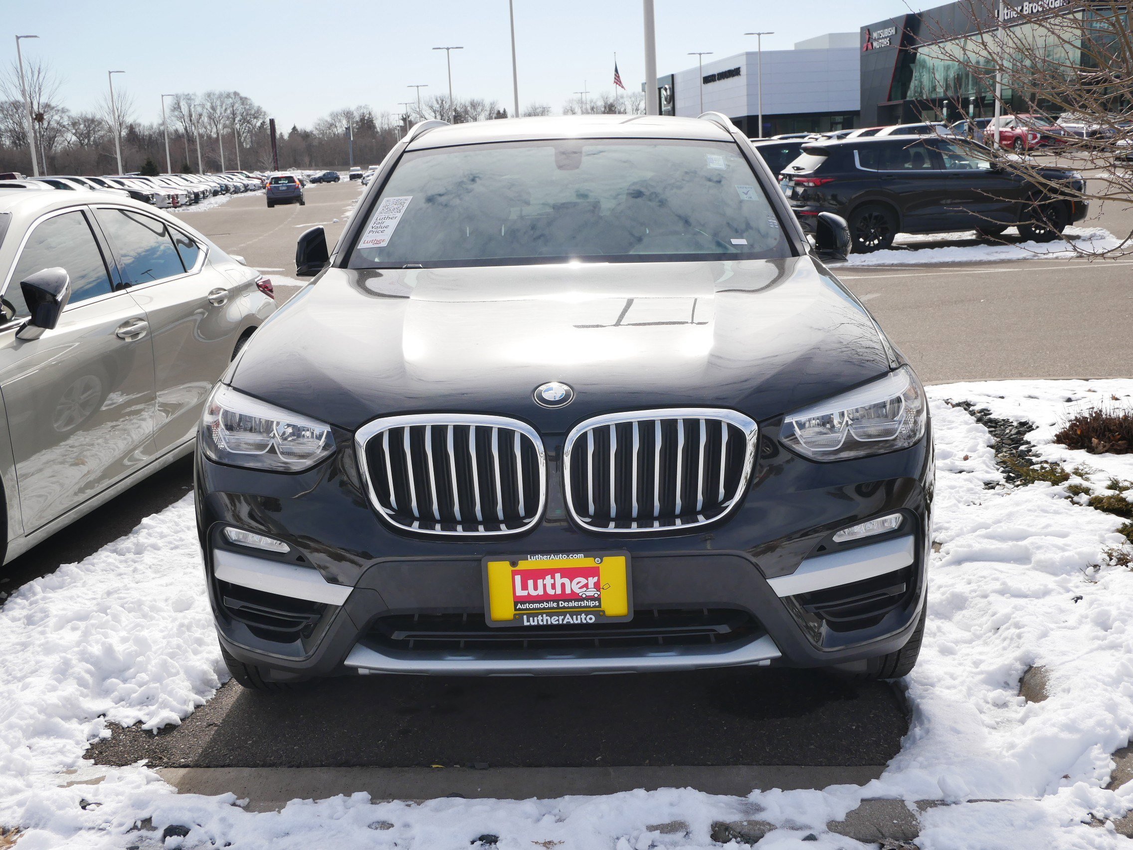 Used 2018 BMW X3 xDrive30i with VIN 5UXTR9C50JLD64564 for sale in Brooklyn Center, Minnesota