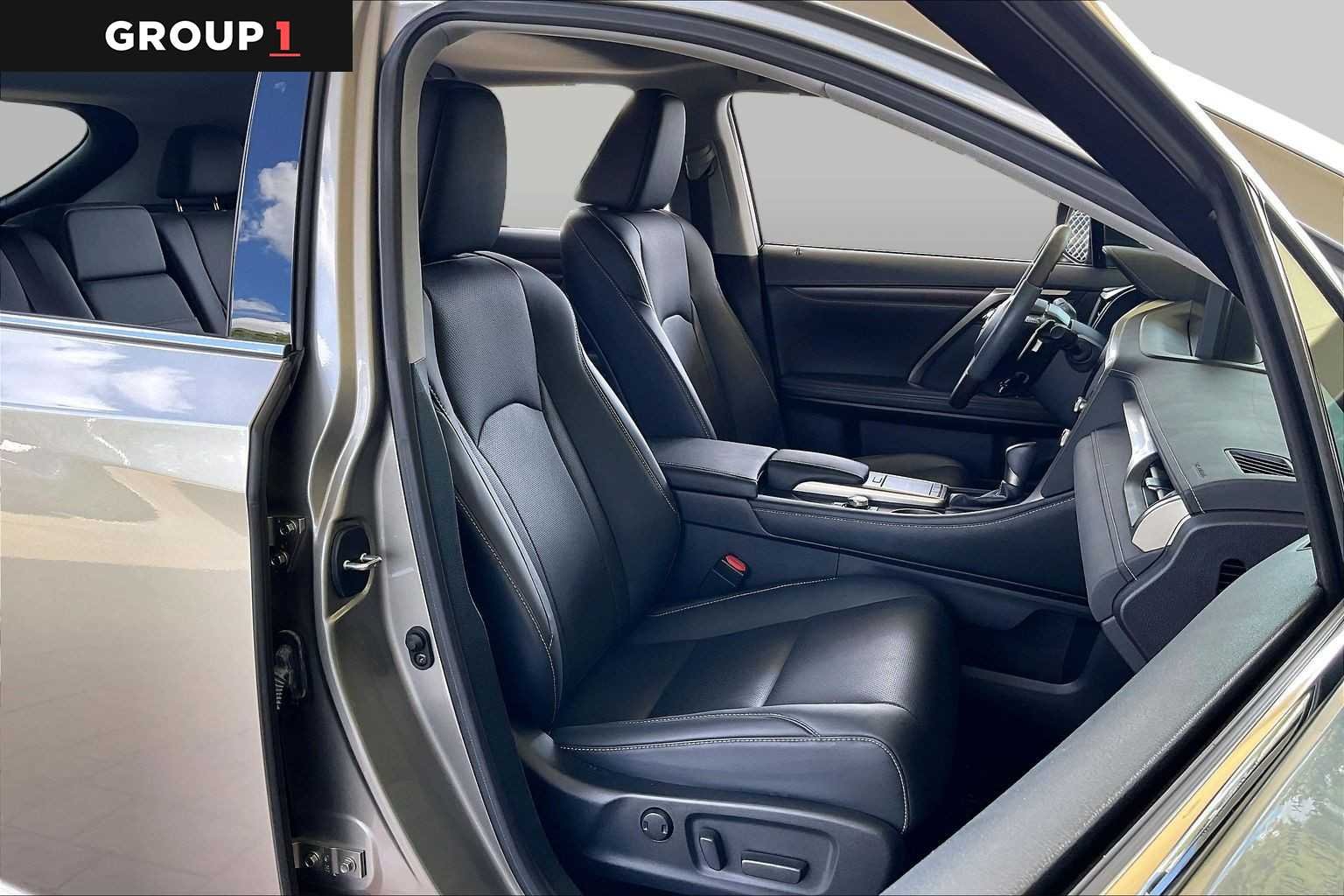 Certified Used 2020 Atomic Silver Lexus  image 8