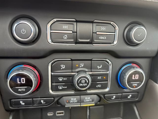 Used 2022 Gray Chevrolet LT image 13