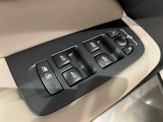 New 2026 Forest Lake Volvo Plus image 11