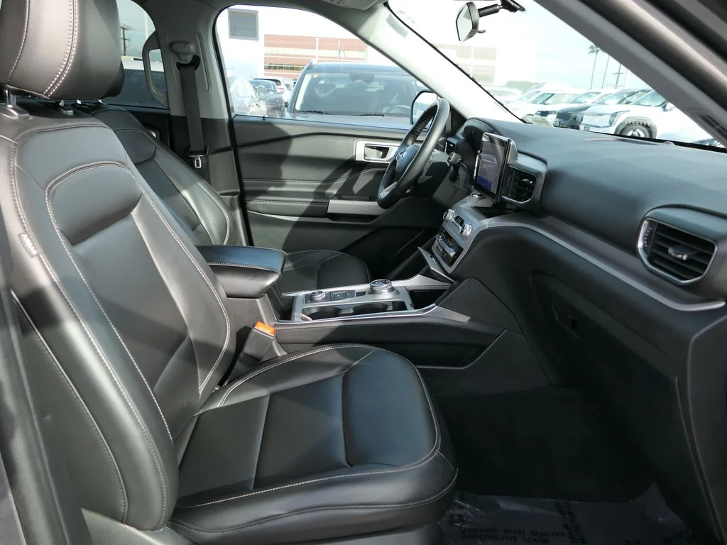 Used 2024 Carbonized Gray Ford XLT image 26