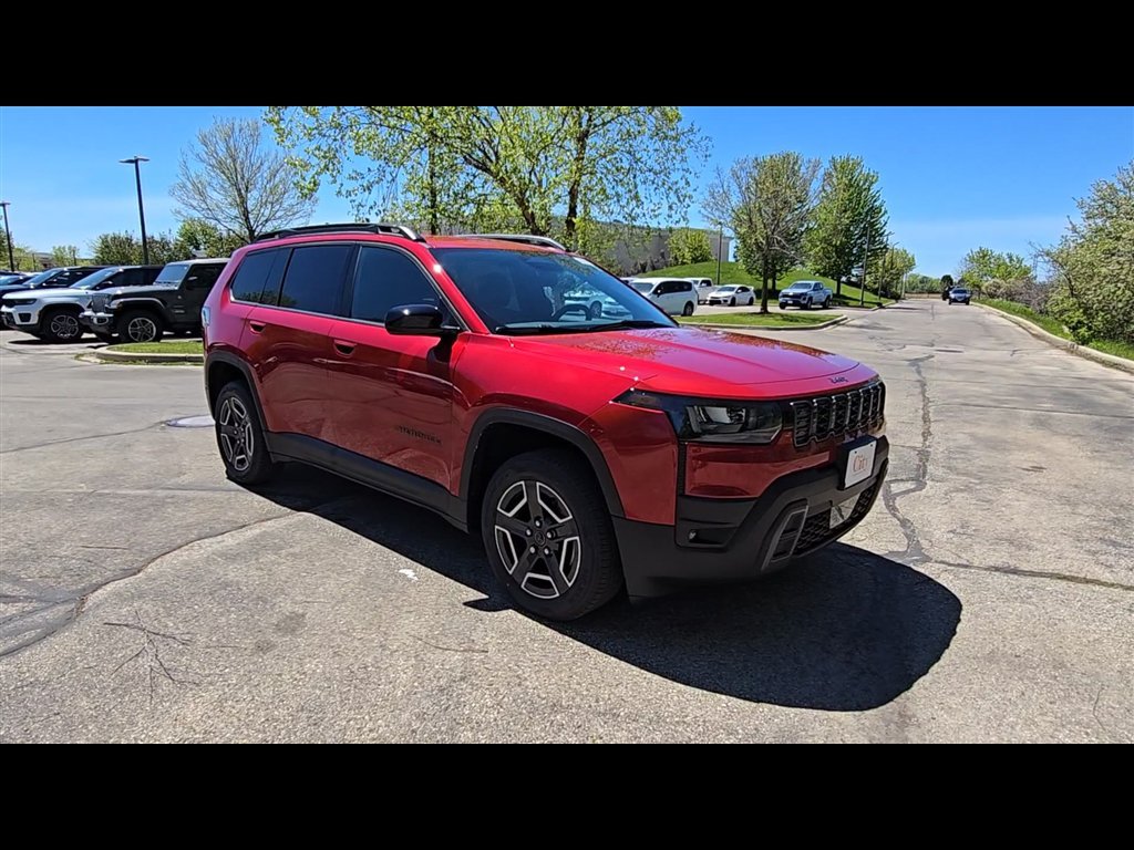 New 2026 Red Hot Pearl-Coat Exterior Paint Jeep Laredo image 11
