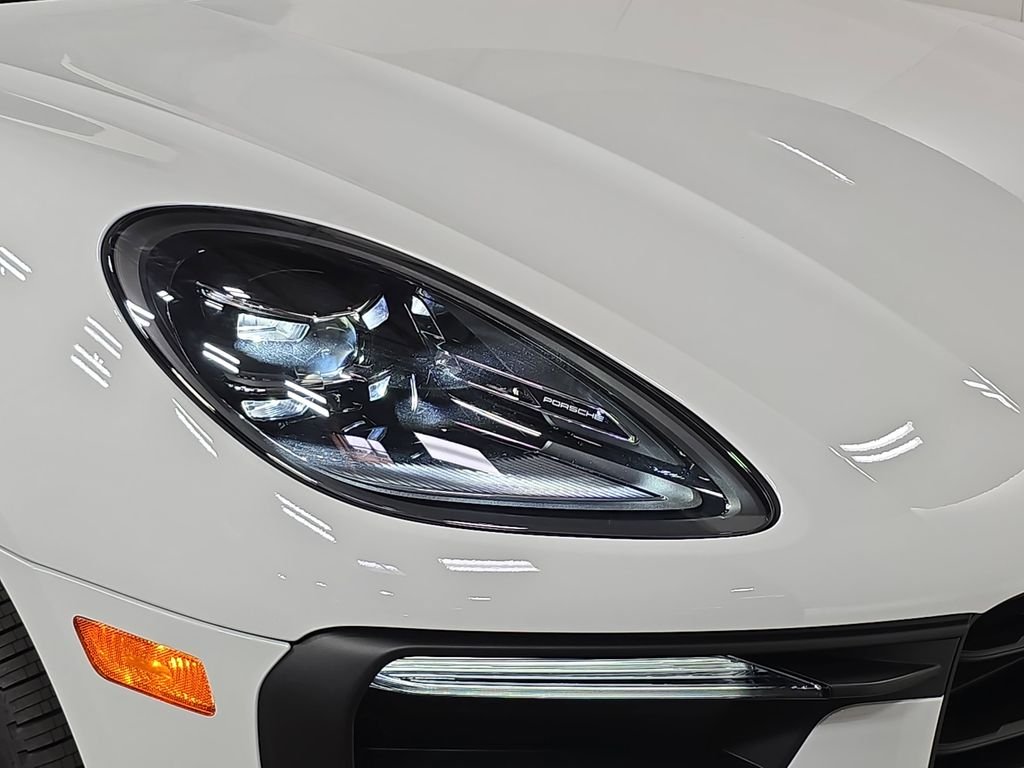 New 2026 White Porsche  image 12