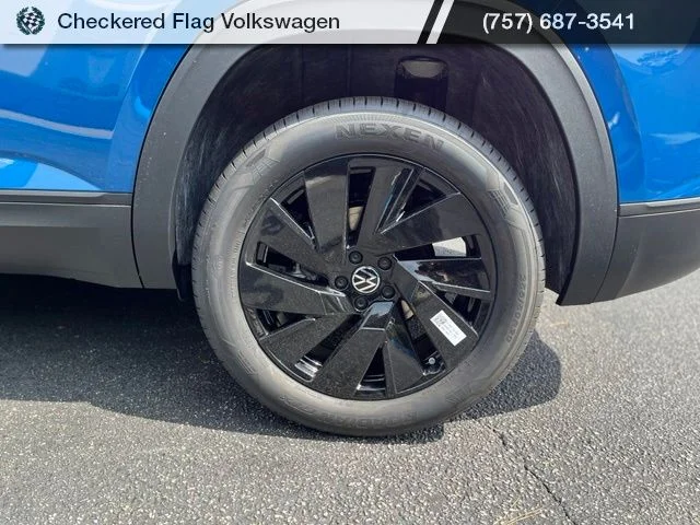 New 2026 Blue Volkswagen 2.0T SE w/Technology image 7