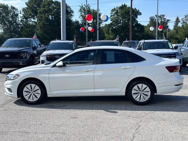 Certified Used 2019 White Volkswagen 1.4T S image 4