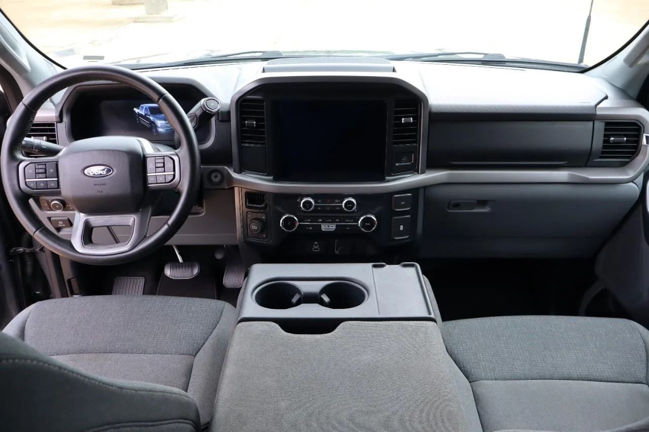 Used 2025 Carbonized Gray Ford XLT image 13
