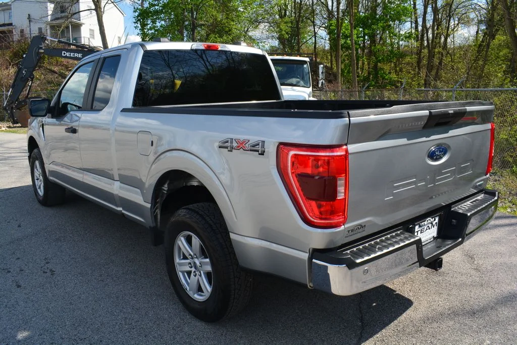 Used 2022 Silver Ford XLT image 7