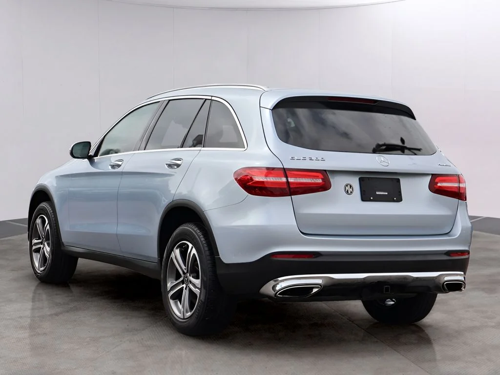 Used 2018 Diamond Silver Metallic Mercedes-Benz GLC 300 image 5