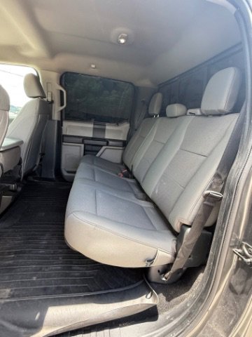Used 2020 Gray Ford XL image 15