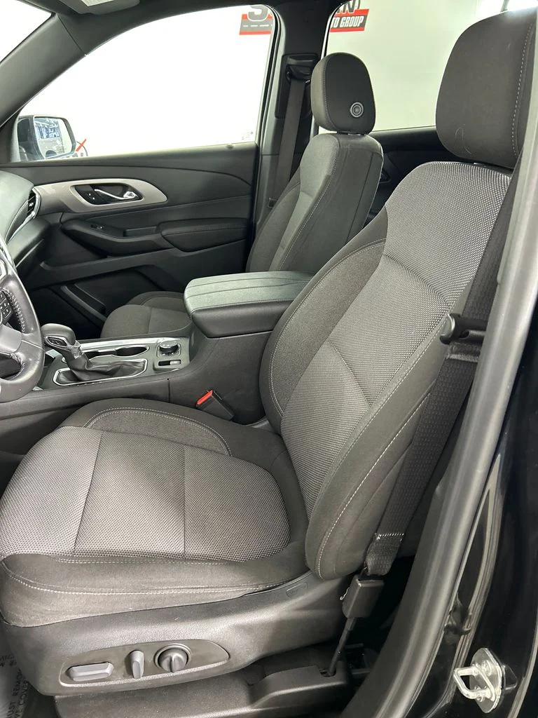 Used 2022 Black Chevrolet LT image 12