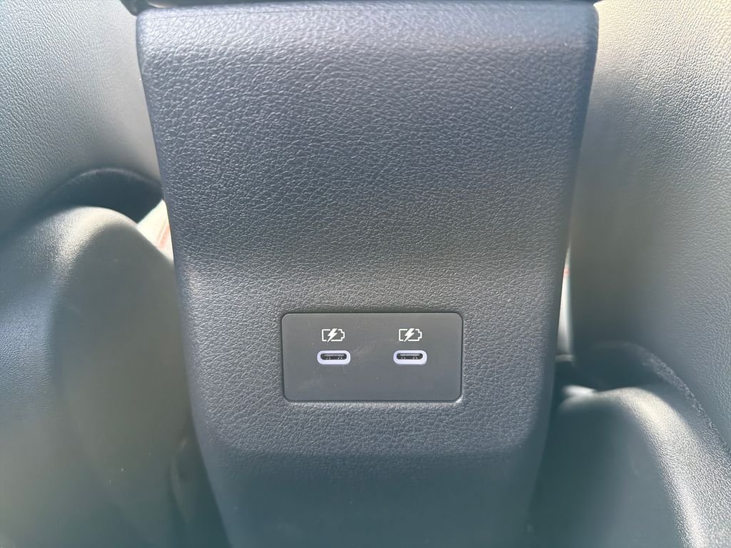 New 2026 Nissan Kicks SR 4D Sport Utility