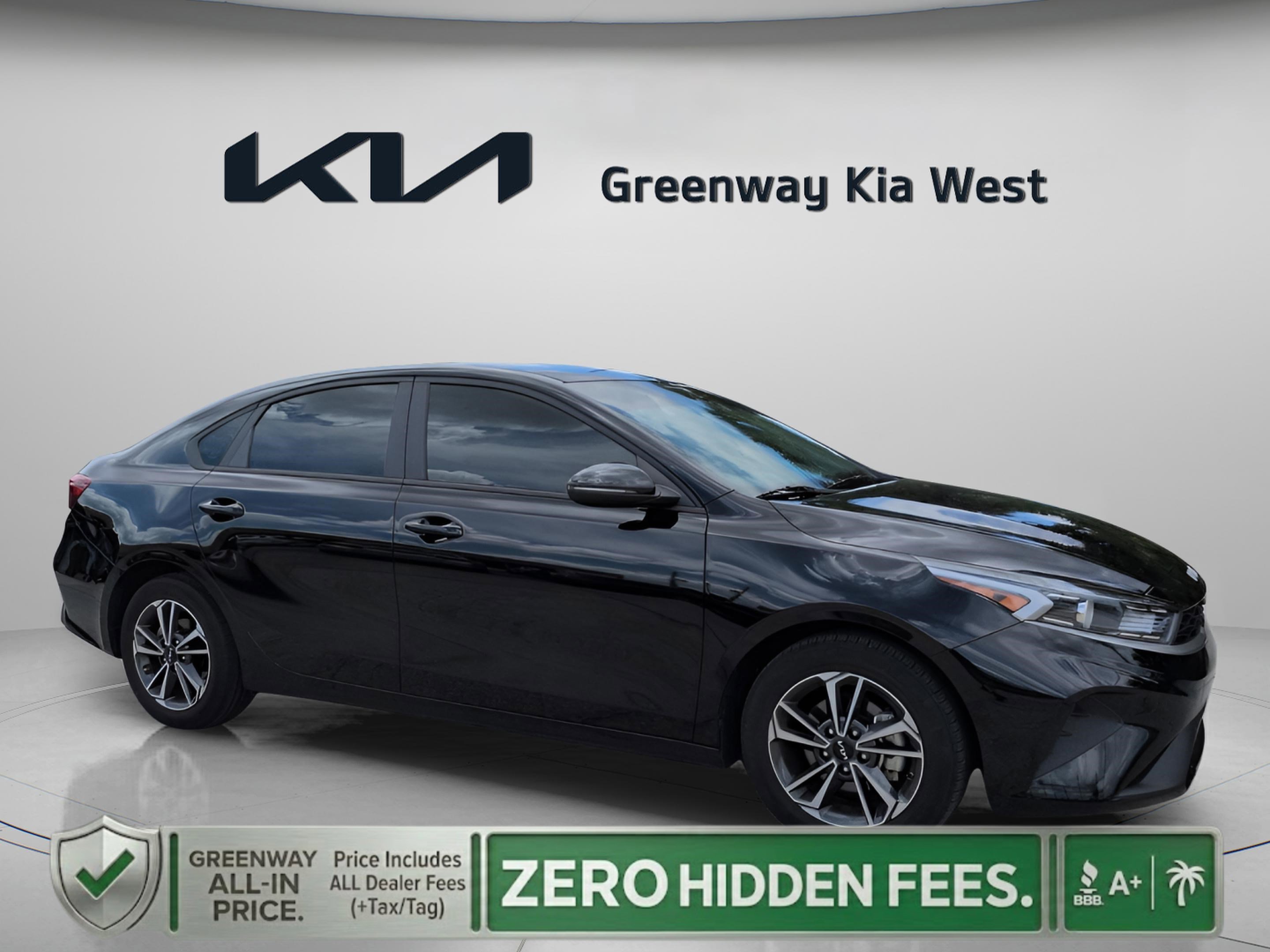 2023 Kia Forte LXS AT's photo