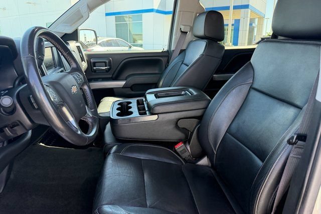 Used 2017 PEPPERDUST METALLIC Chevrolet LT image 14