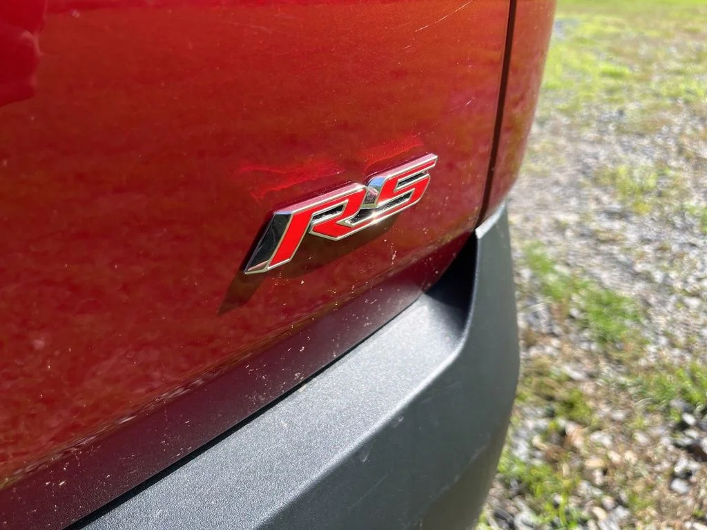 Used 2023 Red Chevrolet RS image 42