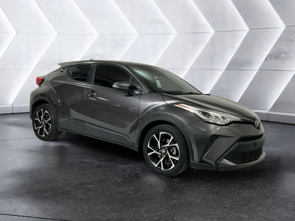 Used 2020 Gray Toyota XLE image 1