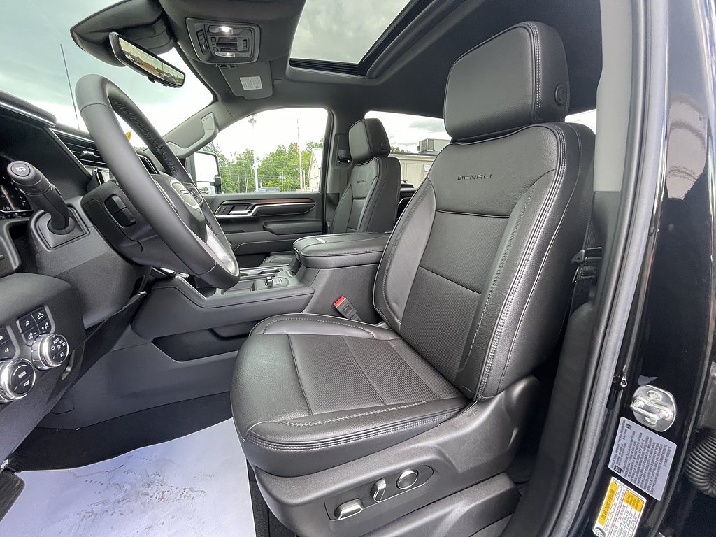 2025 GMC Sierra 2500HD Denali - Photo 16