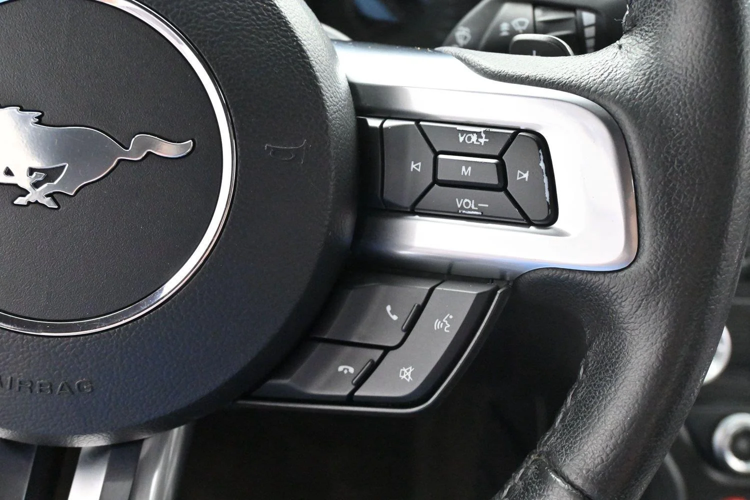 Used 2015 Ingot Silver Ford GT image 19