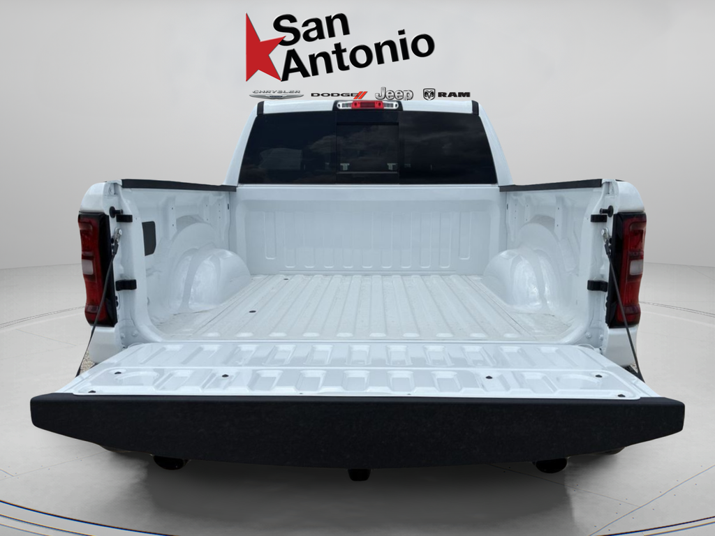 New 2026 Bright White Clear-Coat Exterior Paint RAM Big Horn/Lone Star image 24