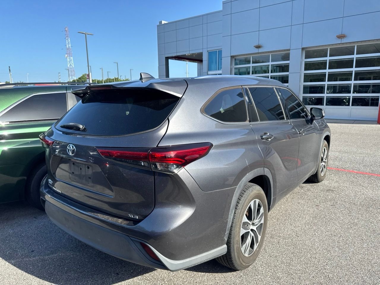 Used 2020 Gray Toyota XLE image 7