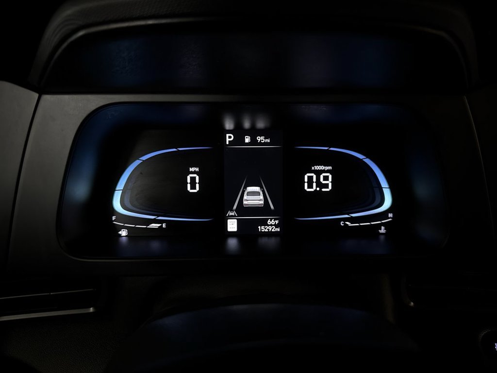 2025 Hyundai Elantra SEL - Photo 21