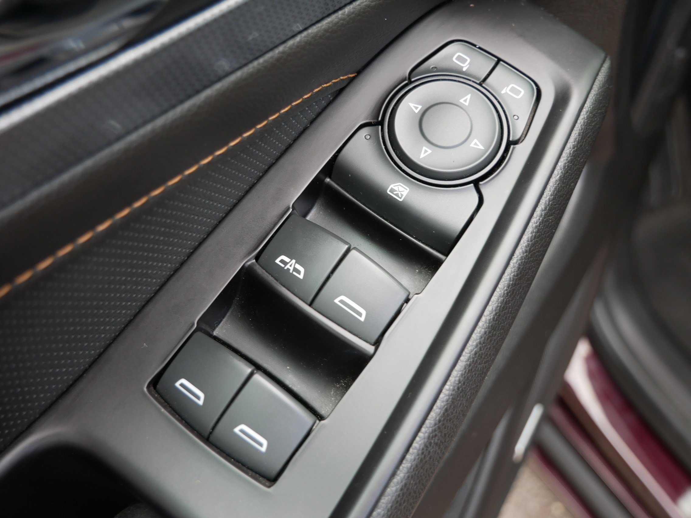 Used 2018 Black Currant Metallic Chevrolet Premier image 19