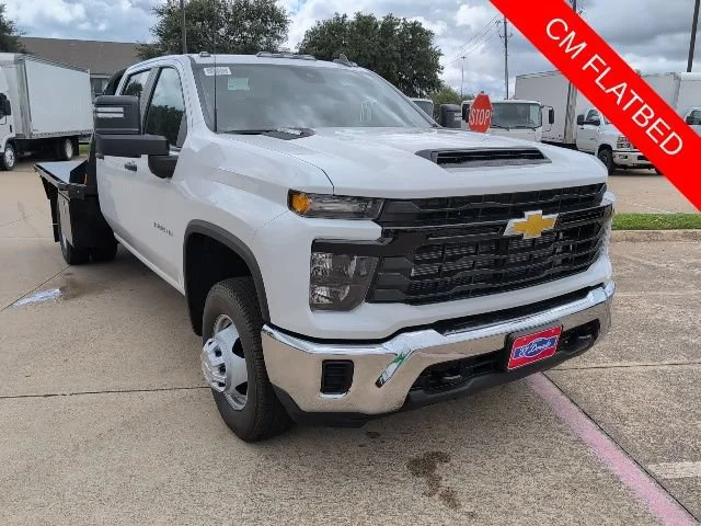 New 2025 Chevrolet Silverado 3500 HD Chassis Cab Work Truck Four Wheel Drive Crew Cab