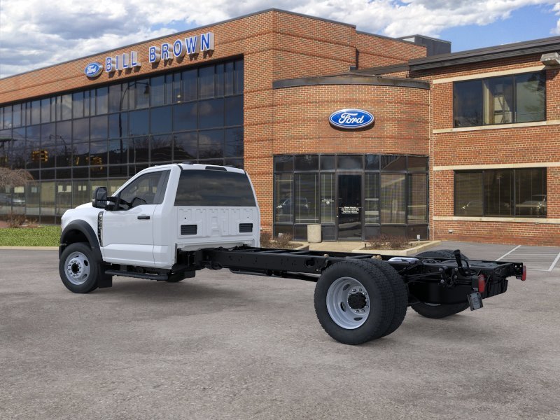 New 2025 Oxford White Ford XL image 4