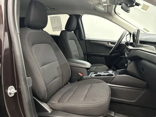Certified Used 2023 Red Ford Active image 27