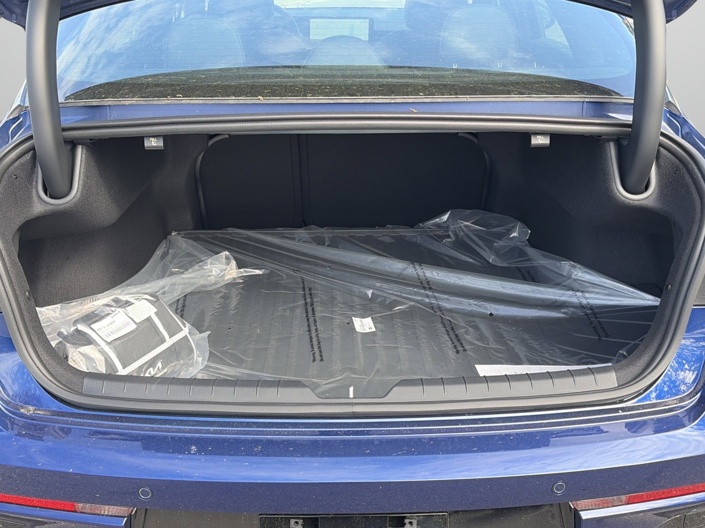 New 2026 Yacht Blue Kia GT-Line FWD image 29