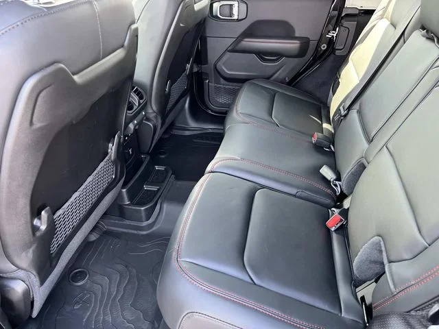 New 2026 Black Clear-Coat Exterior Paint Jeep Rubicon X image 16