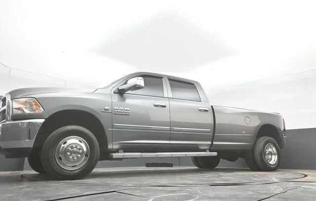 Used 2013 Gray Ram Tradesman image 40