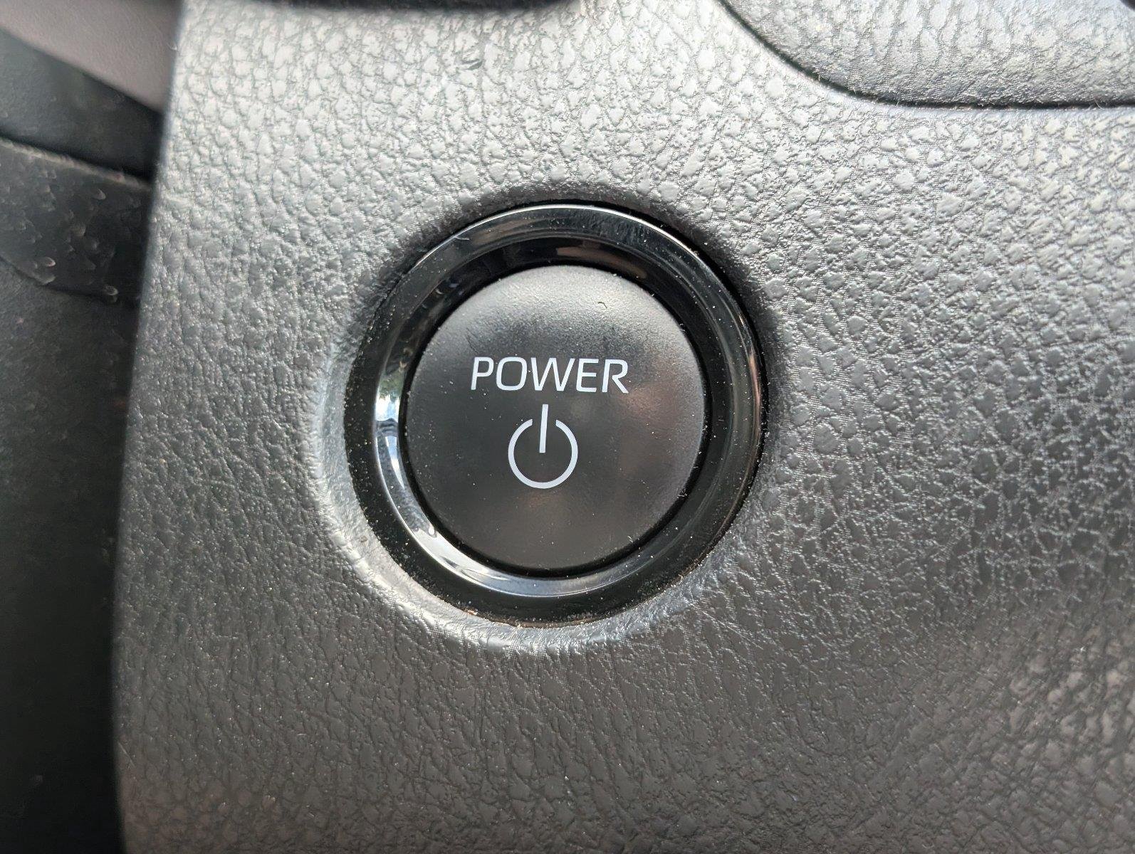 Used 2025 Ice Cap Toyota SE image 25