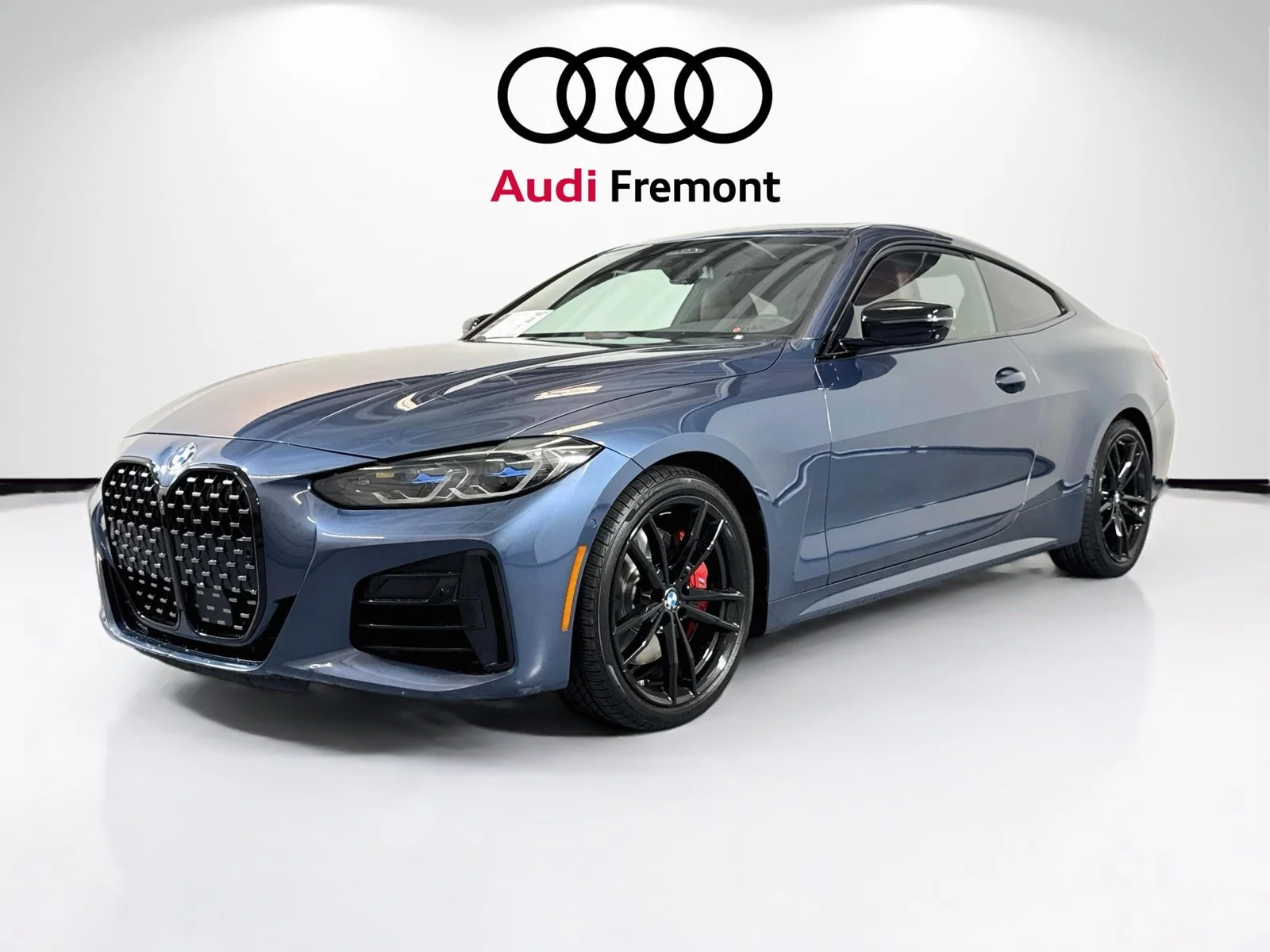 Used 2021 Arctic Race Blue Metallic BMW M440i xDrive image 1