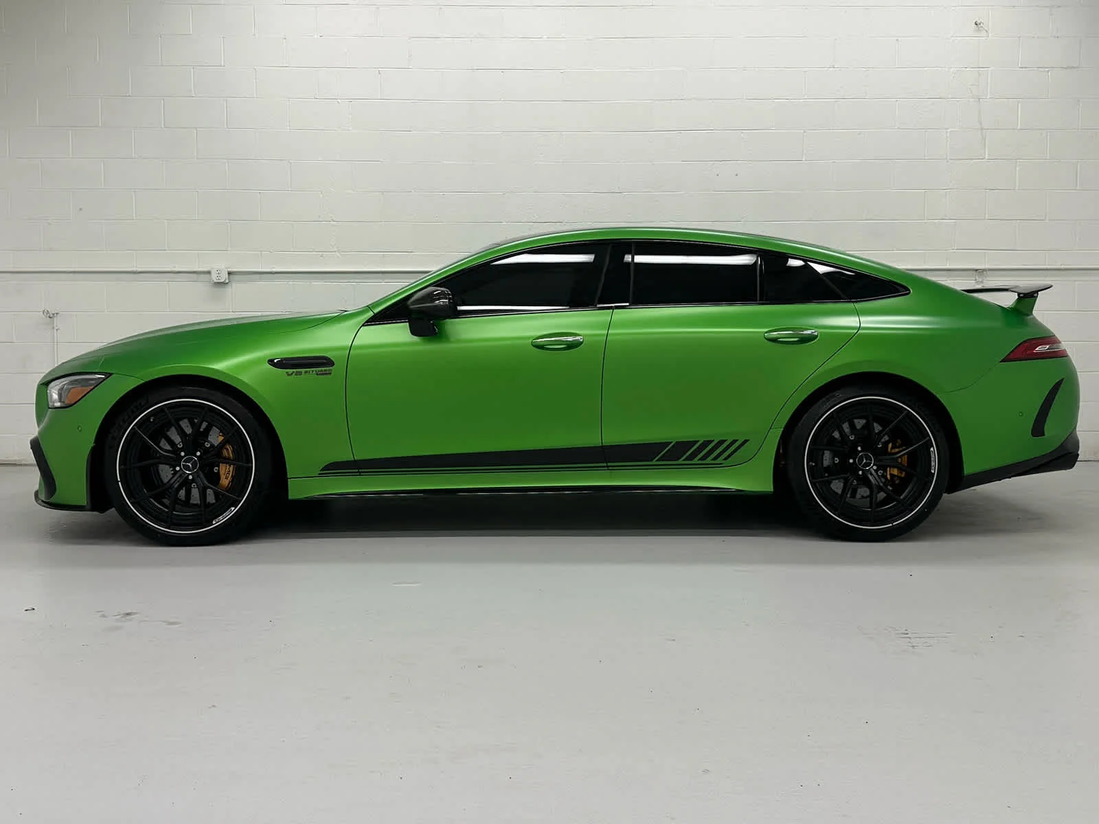 Used 2023 AMG green hell magno Mercedes-Benz AMG® GT 63 S image 3