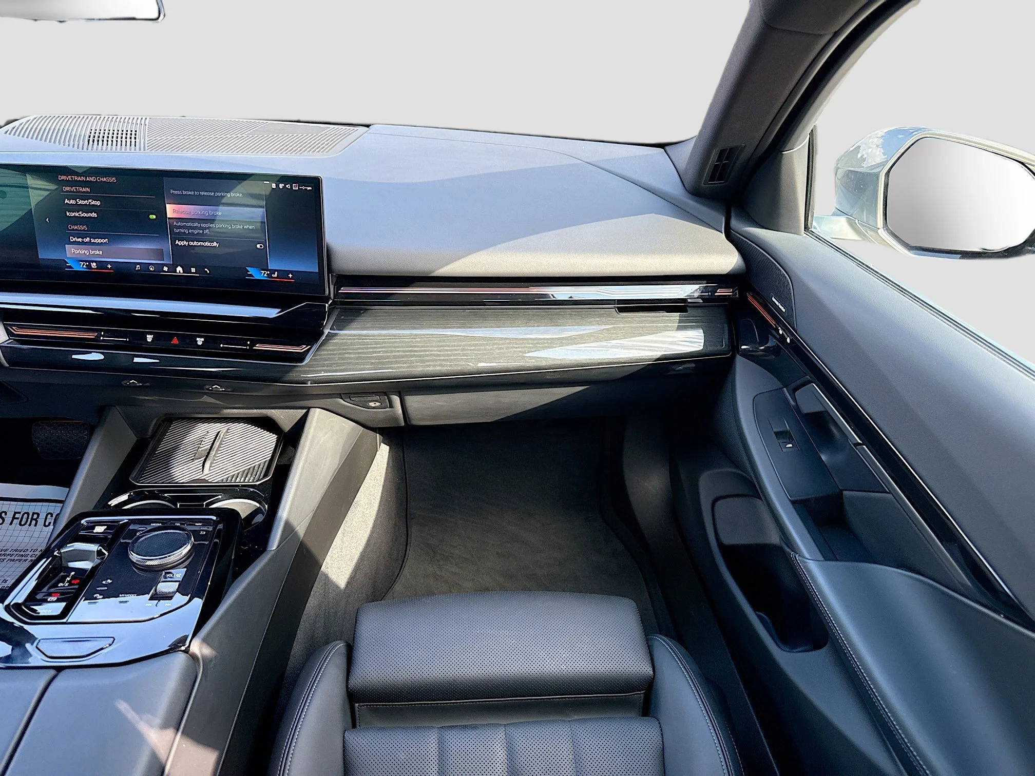 Used 2024 Gray Metallic BMW 530i image 18