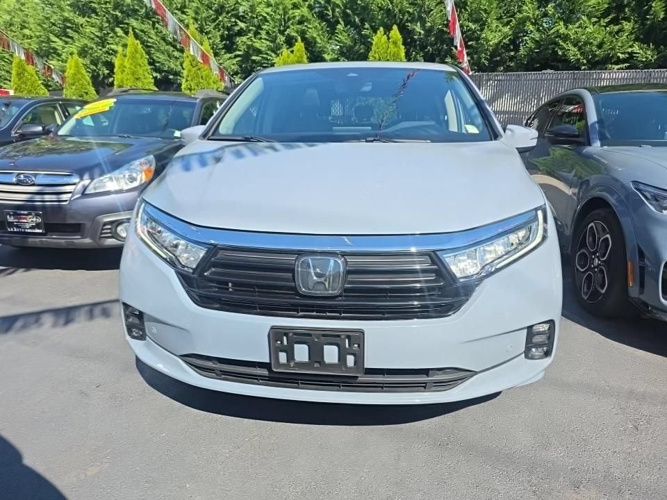 Certified Used 2024 Sonic Gray Pearl Honda Touring image 2