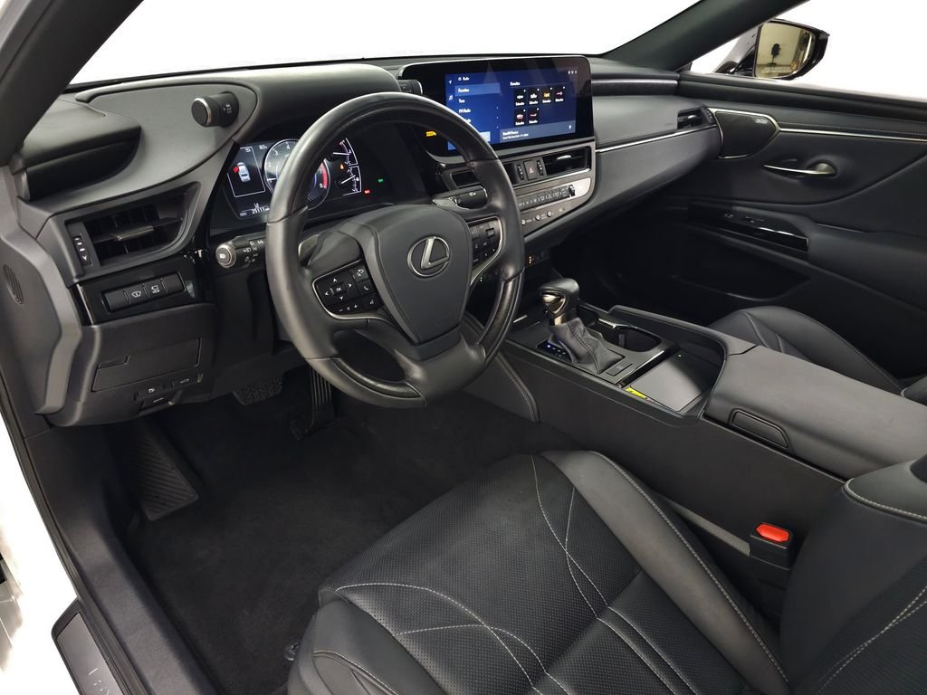 Used 2024 White Pearl Lexus 350 Ultra Luxury image 14