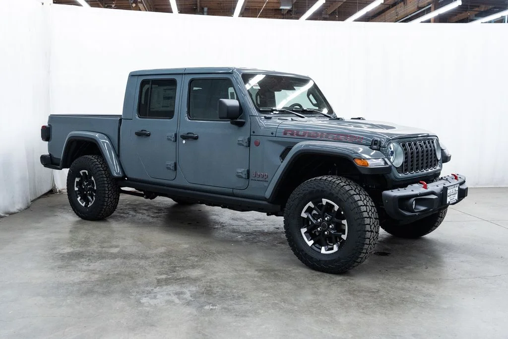 2026 Jeep Gladiator Rubicon X Auto's photo