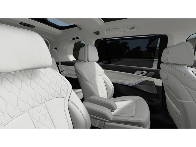 New 2027 Sparkling Copper Metallic BMW  image 12