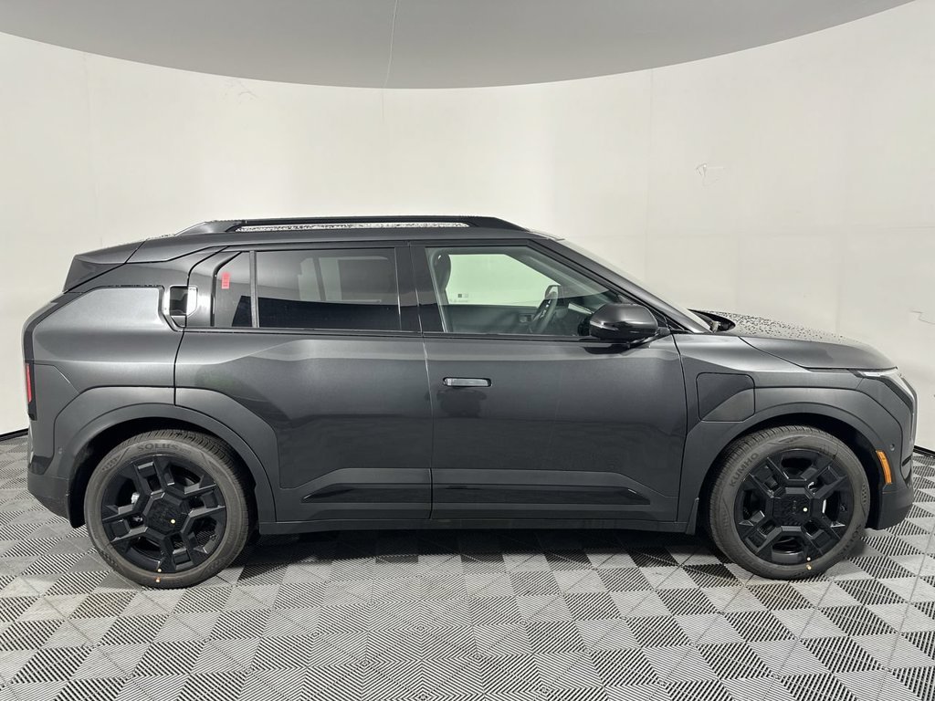 New 2027 Interstellar Gray Kia Land image 18