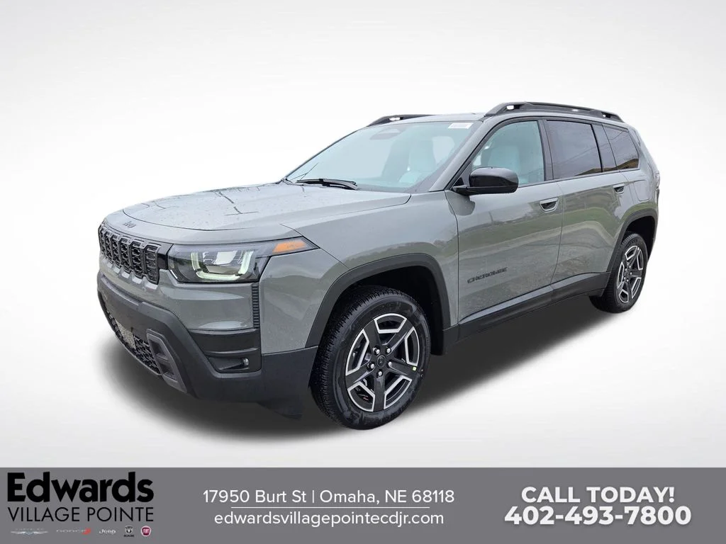 New 2026 Sting-Gray Clearcoat Jeep Laredo image 7