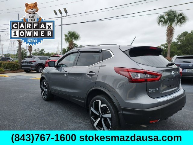 Used 2020 Gray Nissan SL image 10