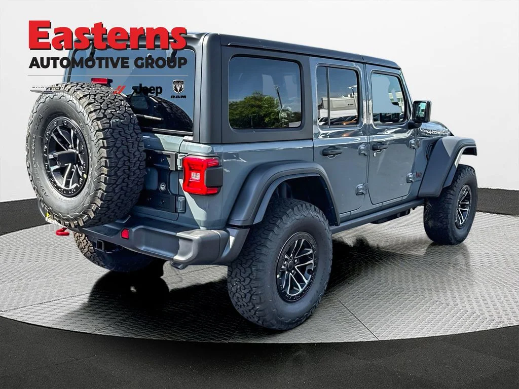 New 2026 Anvil Clear-Coat Exterior Paint Jeep Rubicon image 5